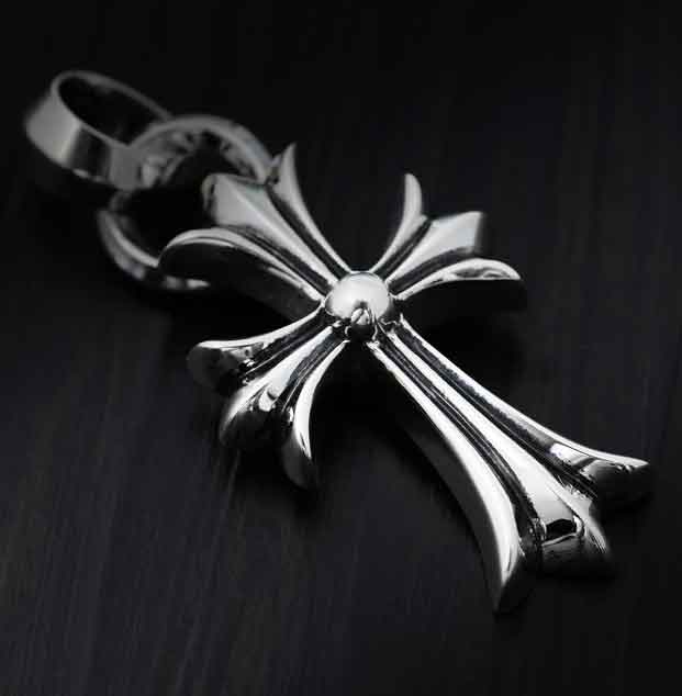 クロムハーツ（CHROME HEARTS）ペンダントトップとは 画像