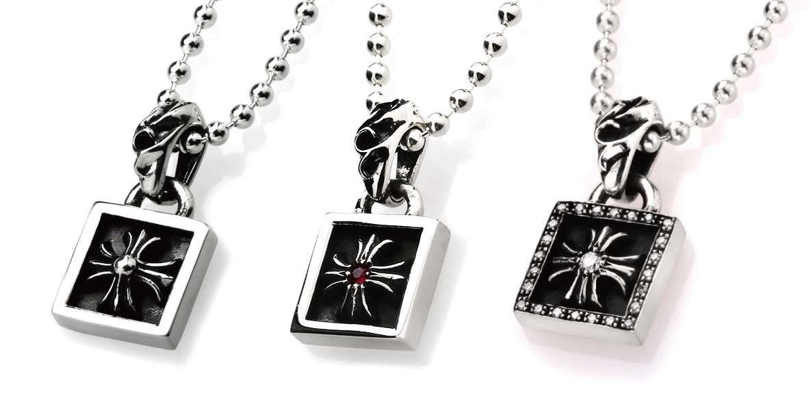 フレームド CHプラス チャーム　画像